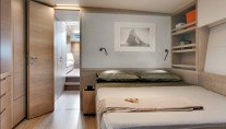 ADVANCED 66 SHOT ONE -  Guest Cabin